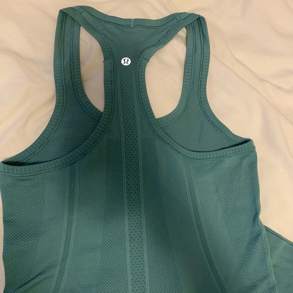 Lululemon Swiftly Tech Racerback